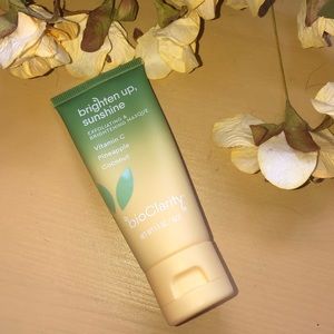 4 for $25 bioClarity Brighten Up Face Mask